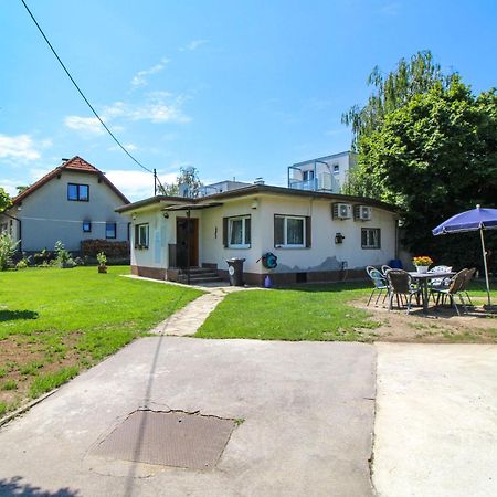 וינה Holiday Home Bungalow Leopoldau By Interhome מראה חיצוני תמונה