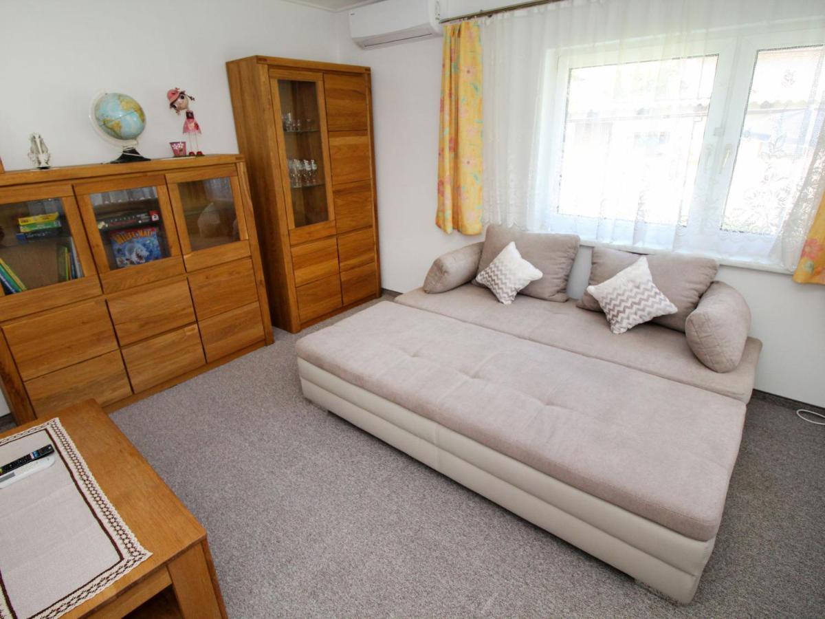 וינה Holiday Home Bungalow Leopoldau By Interhome מראה חיצוני תמונה