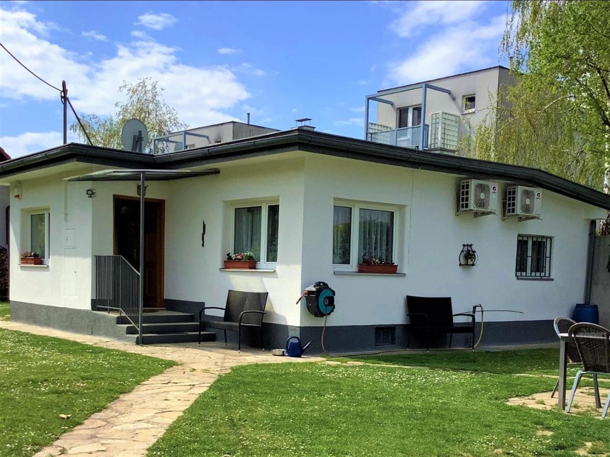וינה Holiday Home Bungalow Leopoldau By Interhome מראה חיצוני תמונה