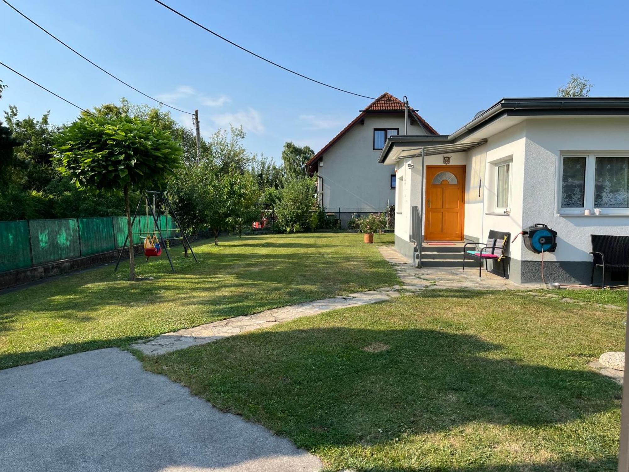 וינה Holiday Home Bungalow Leopoldau By Interhome מראה חיצוני תמונה